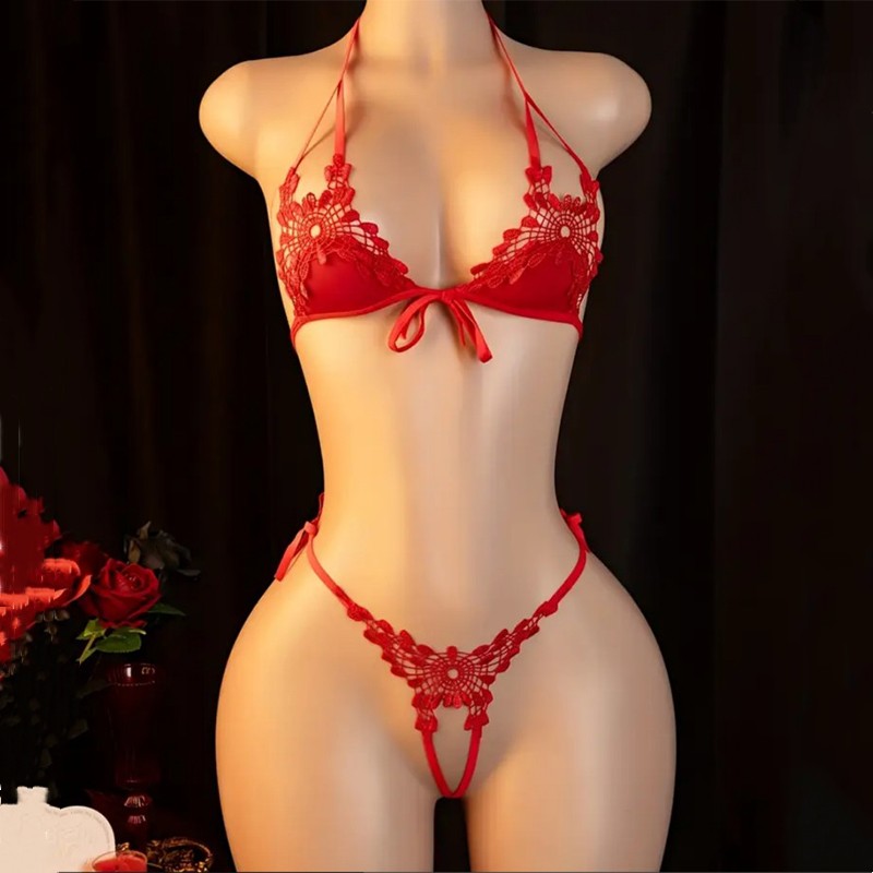 Completo Intimo Sexy da Donna: - Lace Bralette Set recensione e prezzo